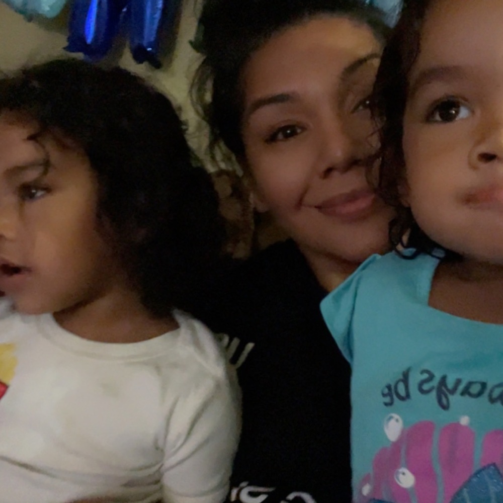 Meet your Posher, Julia